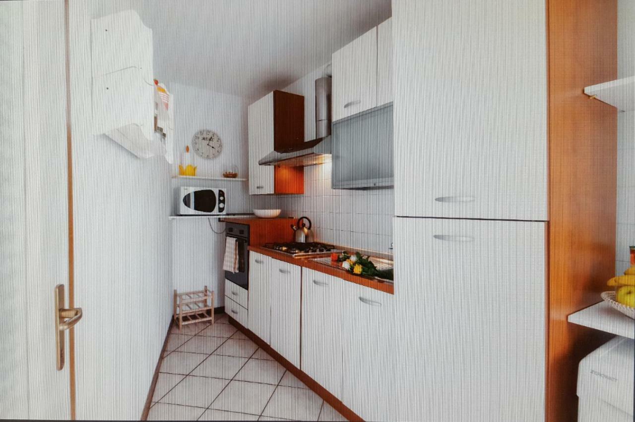 Il Sole, Grande Appartamento In Collina Brunate Exterior photo